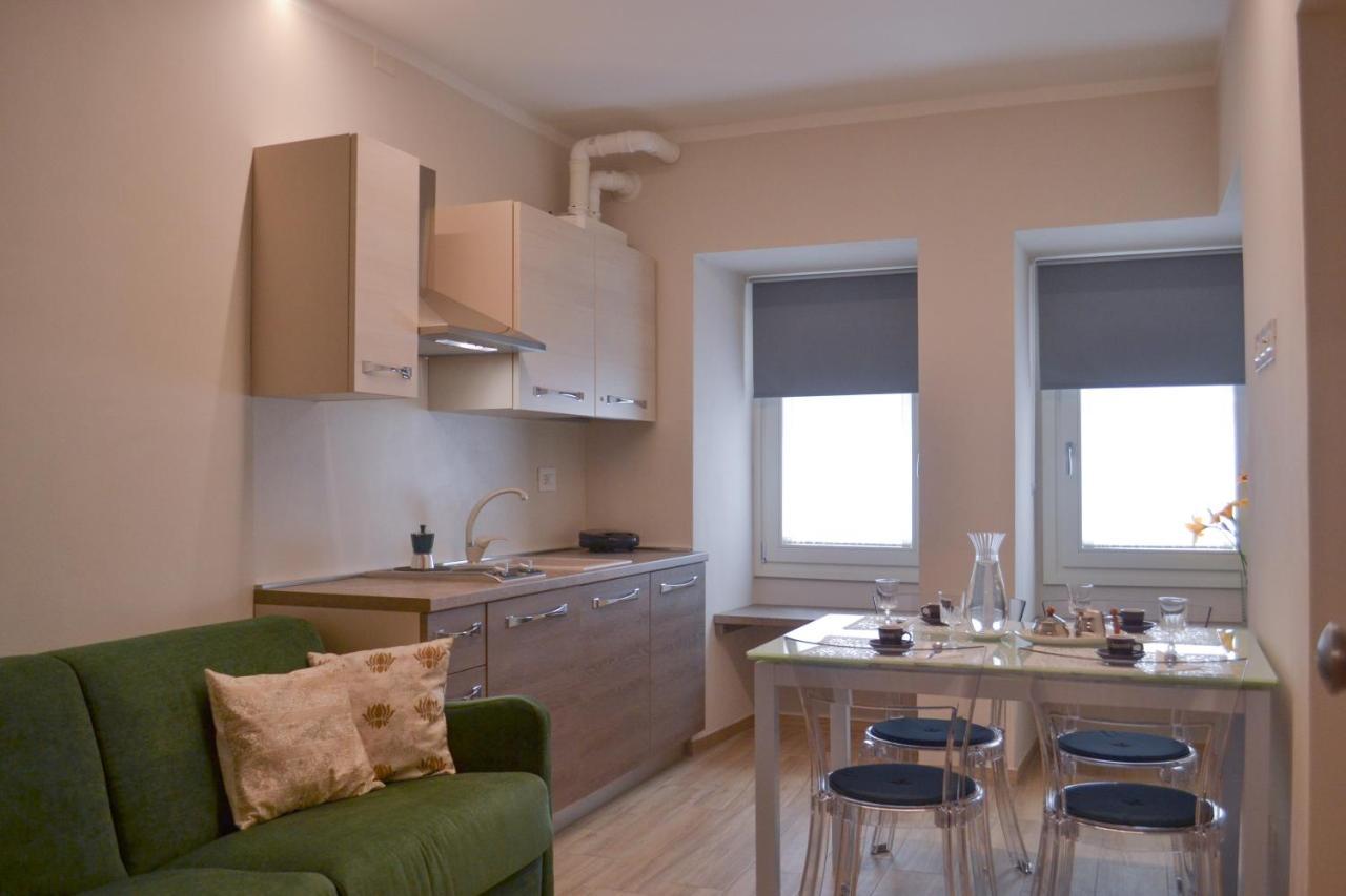 Garda Lake Maison D'Isabella โลนาโต ภายนอก รูปภาพ