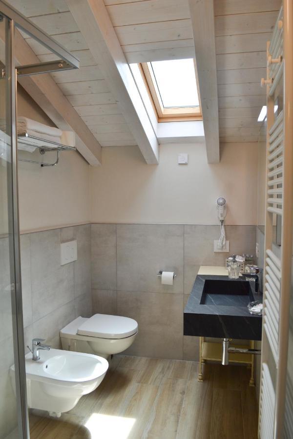 Garda Lake Maison D'Isabella โลนาโต ภายนอก รูปภาพ